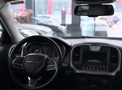 کرایسلەر 300